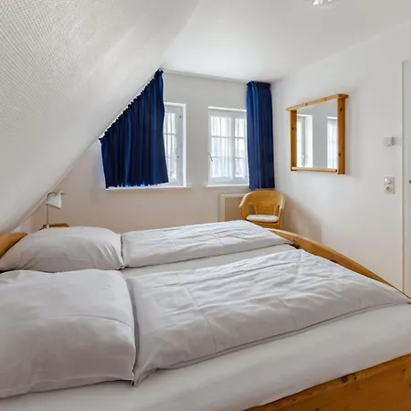 Semesterbostad Haus Am